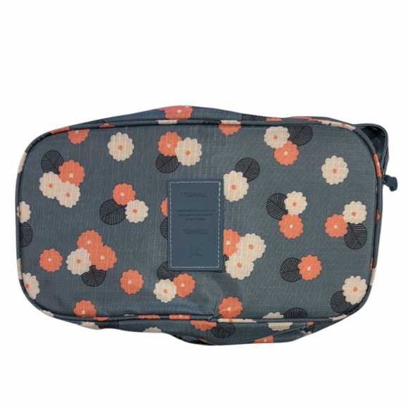 Travel Toiletries Bag Floral Blue Women's Bag - Picture 9 of 10